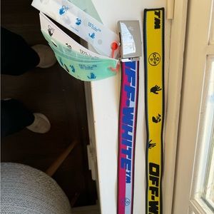 OFF-WHITE
Industrial reversible belt
